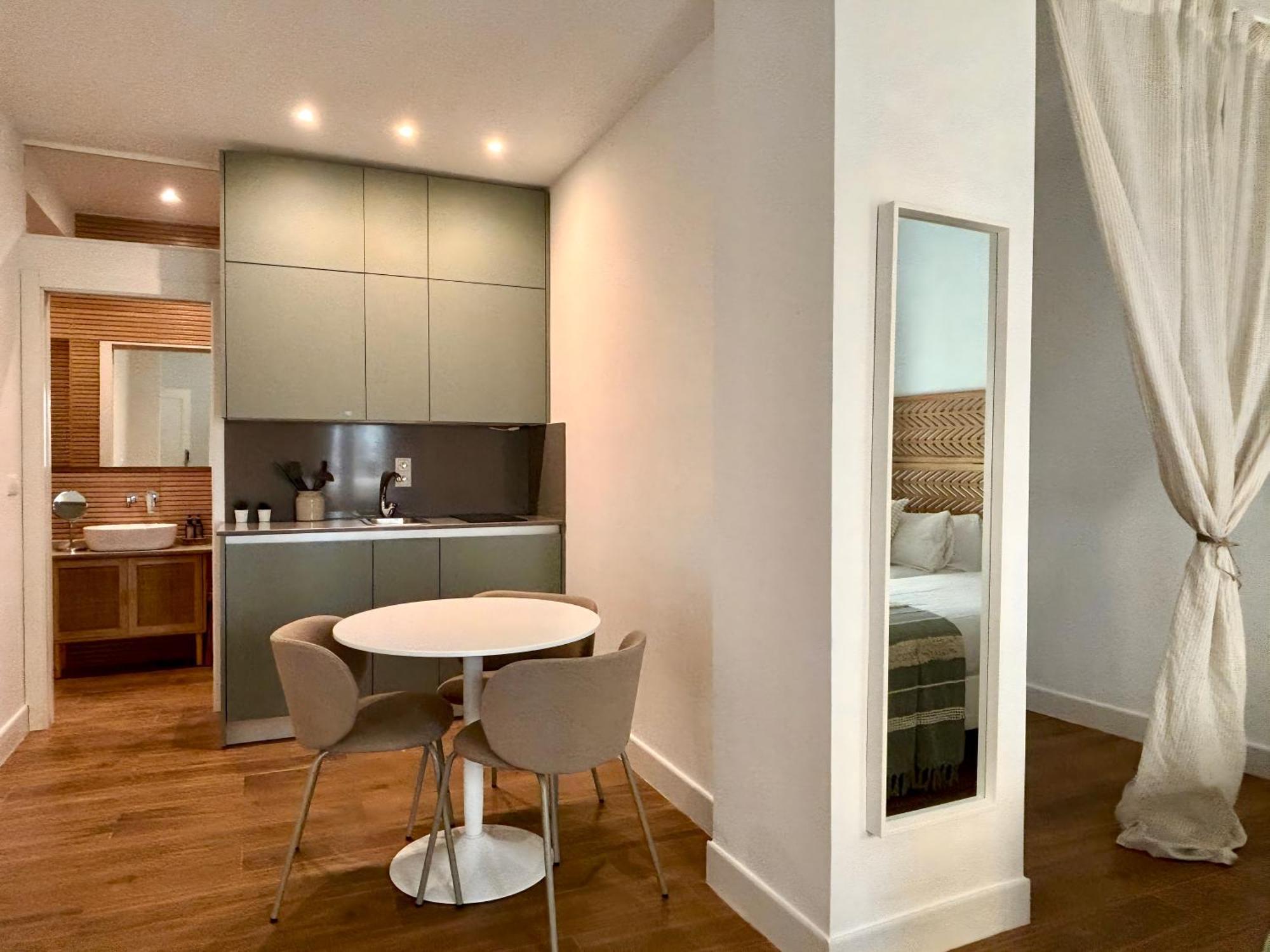 Eva Recommends Lineros Apartment Севиля Екстериор снимка
