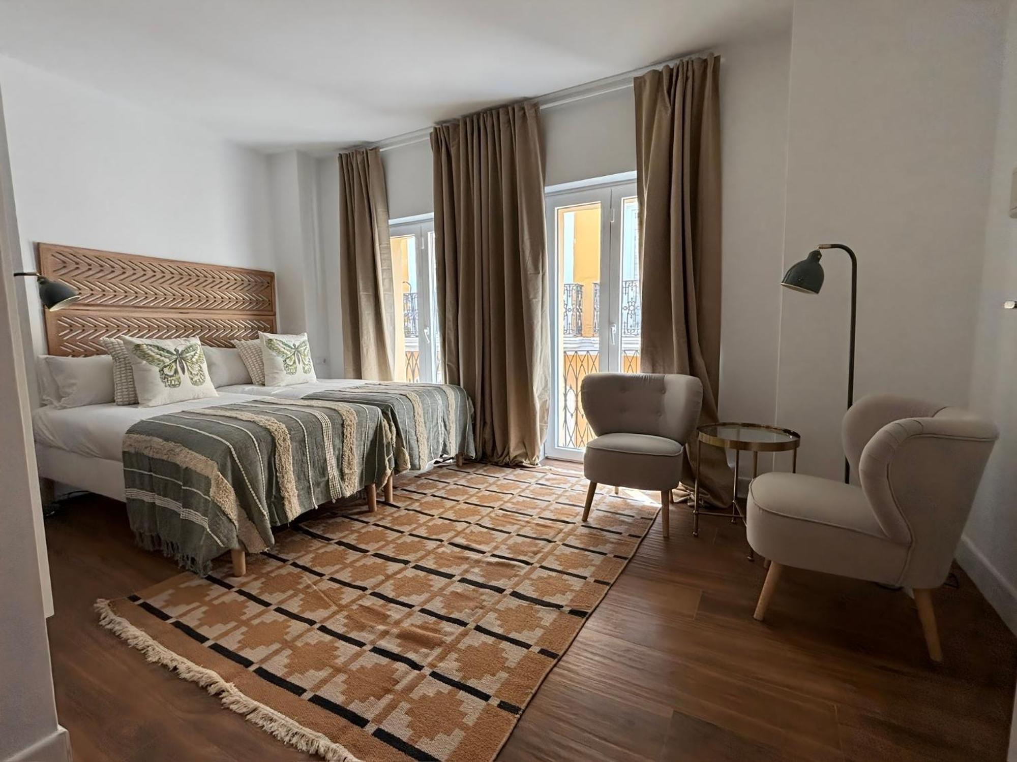 Eva Recommends Lineros Apartment Севиля Екстериор снимка