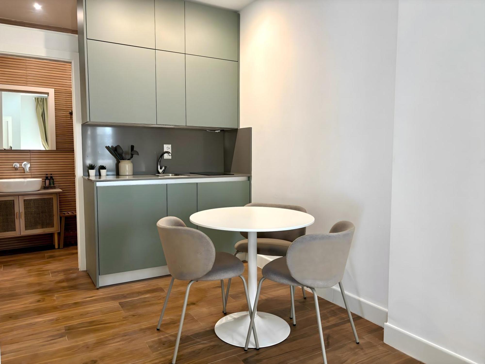 Eva Recommends Lineros Apartment Севиля Екстериор снимка