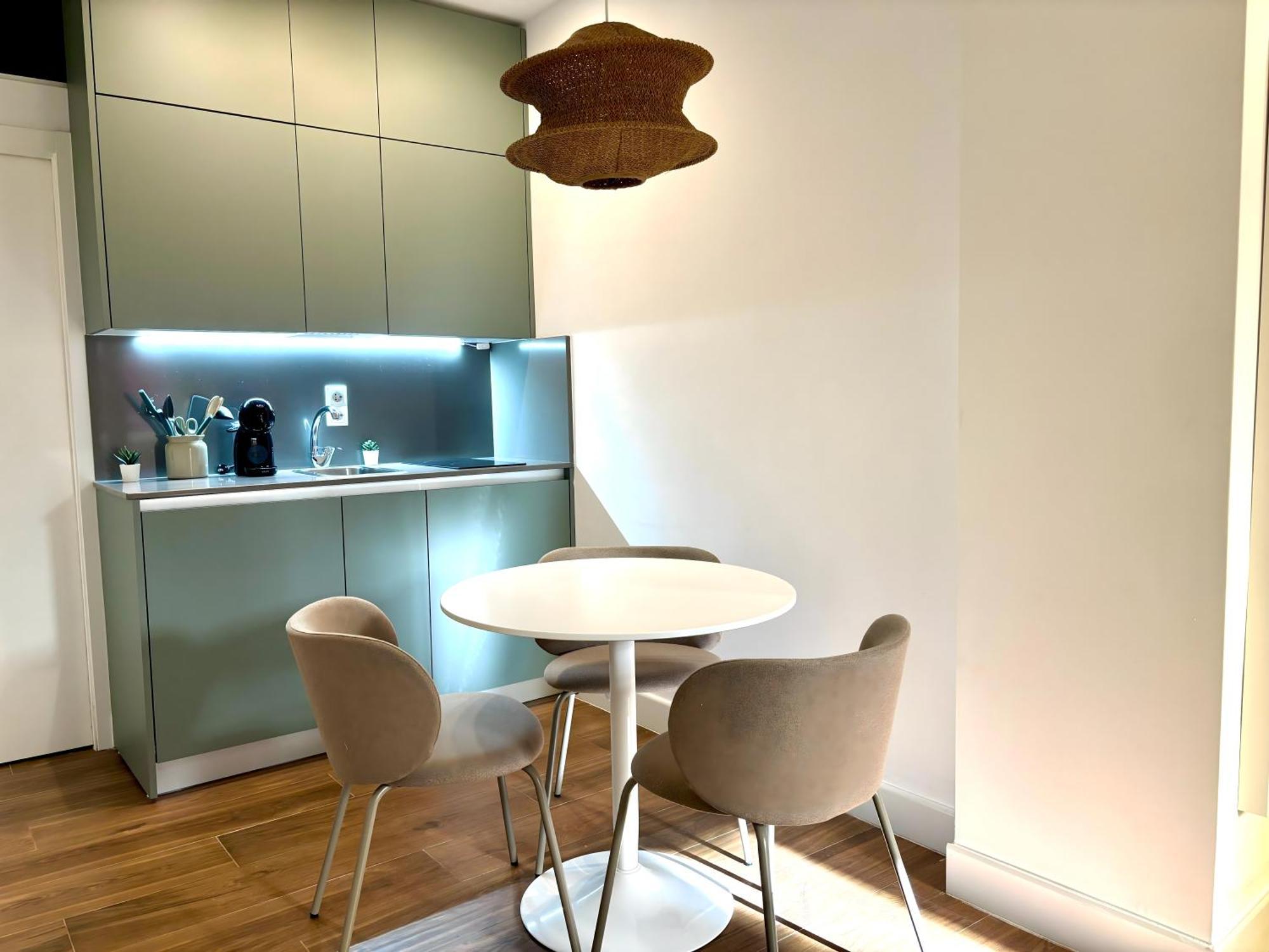 Eva Recommends Lineros Apartment Севиля Екстериор снимка